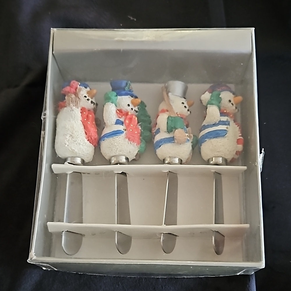 SNOWMAN Holiday Cheese Knives Spreader set of 4 knife